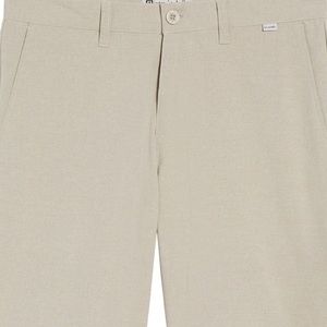 Travis Mathew Becks Shorts - 33
